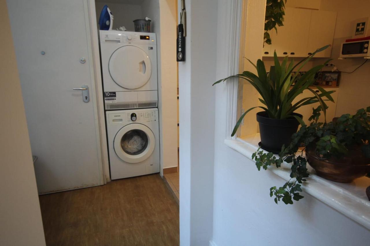 Nautic M1 R2 - Classy & Cozy Double Room With Shared Bathroom In Marques Pombal Лиссабон Экстерьер фото